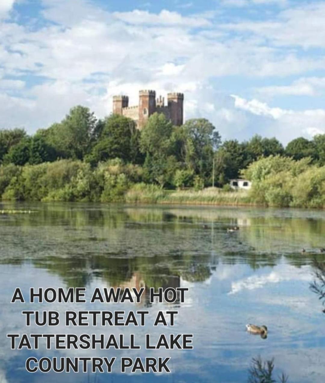 A Home Away Hot Tub Retreat At Tattershall Lakes Country Park Exterior foto